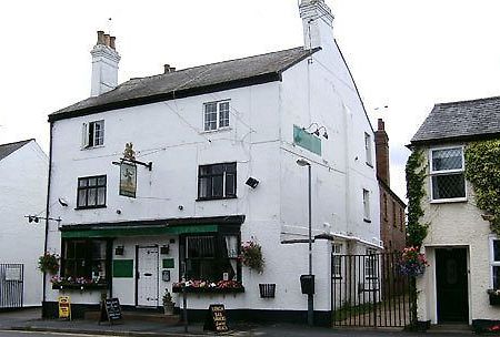 The Green Man Pub Rugby Exterior photo